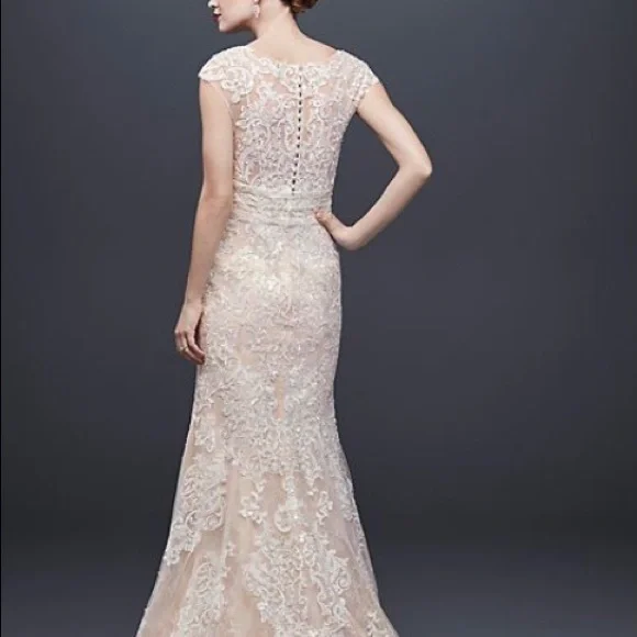 New Oleg Cassini cap sleeve plunging v-neck sheath wedding dress